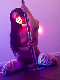 FreshPornPics presents: Stripper Strobe