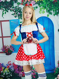 FreshPornPics presents: This tiny titted blonde beauty has plenty of fun with showing her perfectly round booty and her tiny pair of tits